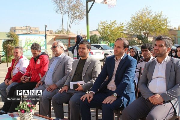 برگزاری مانور زلزله و ایمنی در بهارستان‌دو