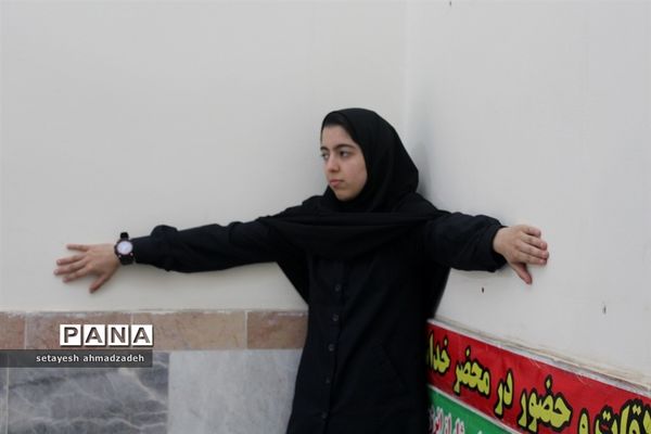 بیست و چهارمین مانور سراسری زلزله در دبیرستان شاهد گلوگاه