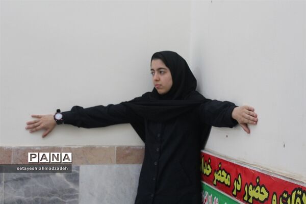 بیست و چهارمین مانور سراسری زلزله در دبیرستان شاهد گلوگاه