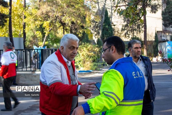 بیست و چهارمین مانور سراسری زلزله و ایمنی مدارس در اصفهان - 1