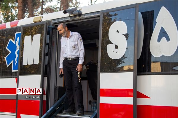 بیست و چهارمین مانور سراسری زلزله و ایمنی مدارس در اصفهان - 1