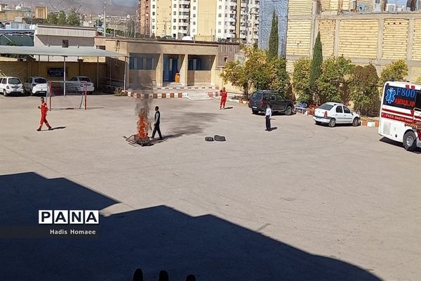 بیست و چهارمین مانور سراسری زلزله و ایمنی مدارس در شهرستان فسا