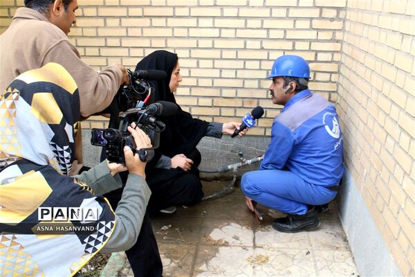 بیست و چهارمین مانور سراسری زلزله و ایمنی مدارس در دبیرستان دخترانه فدک ناحیه یک شهرستان خرم آباد