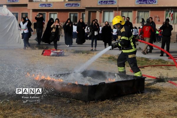 بیست و چهارمین مانور سراسری زلزله و ایمنی در تبریز