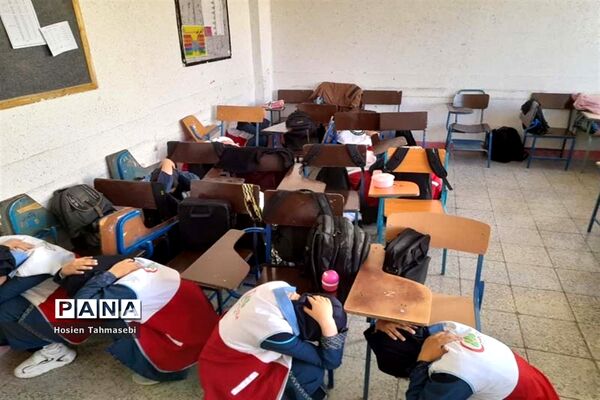 بیست و چهارمین مانور سراسری زلزله و ایمنی مدارس در آباده