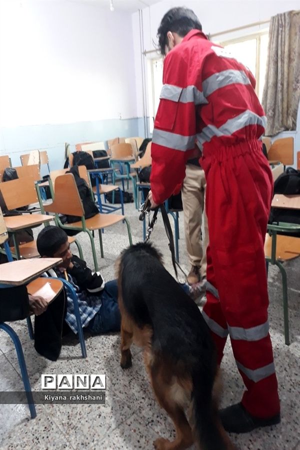 بیست و چهارمین مانور سراسری زلزله و ایمنی مدارس در زاهدان