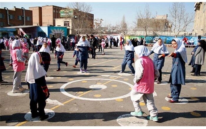 مالکیت مدارس کاشی آبی به آموزش و پرورش بازمی‌گردد