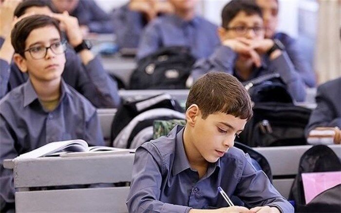 مهم‌ترین و چالشی‌ترین موضوع در بحث آموزش، فقر آموزشی است/ فیلم