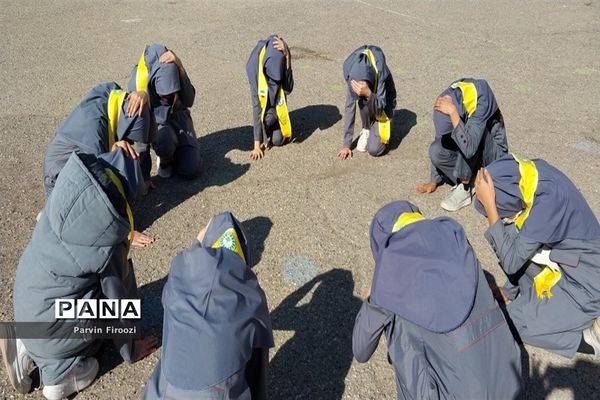 بیست و چهارمین مانور سراسری زلزله و ایمنی مدارس در شهرستان جعفرآباد قم-2