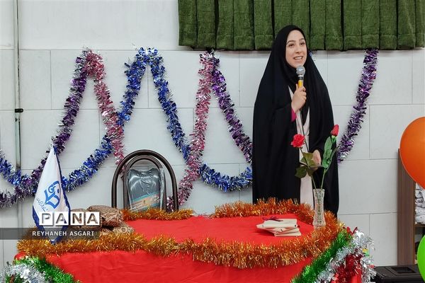 برگزاری مراسم جشن ولادت حضرت زینب (س) در دانشگاه فرهنگیان پردیس زینبیه استان تهران