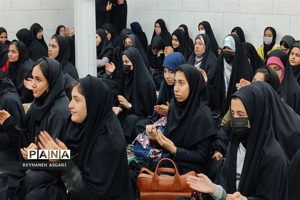 برگزاری مراسم جشن ولادت حضرت زینب (س) در دانشگاه فرهنگیان پردیس زینبیه استان تهران