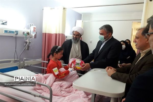 تقدیر از پرستاران ملارد توسط فرماندار و امام جمعه این شهرستان