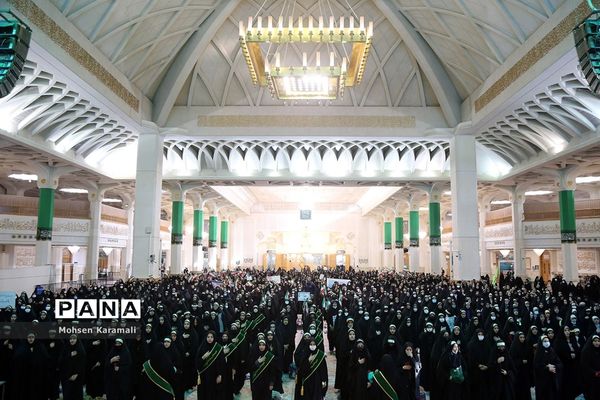 همایش دختران زینبی در حرم حضرت معصومه(س)-1