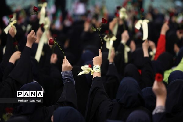 همایش دختران زینبی در حرم حضرت معصومه(س)-1