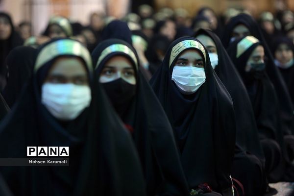 همایش دختران زینبی در حرم حضرت معصومه(س)-1