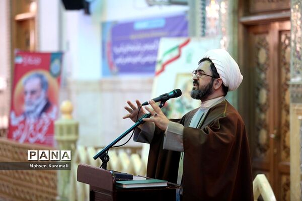 همایش دختران زینبی در حرم حضرت معصومه(س)-1