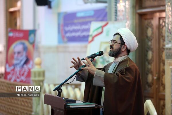 همایش دختران زینبی در حرم حضرت معصومه(س)-1
