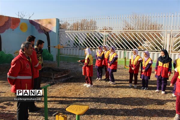 بیست و چهارمین مانور سراسری زلزله و ایمنی مدارس به منظور آماده‌سازی دانش‌آموزان