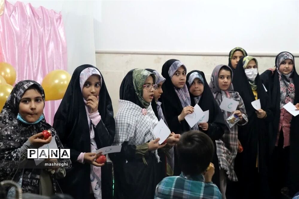 جشن‌ میلاد حضرت زینب (س) و روز پرستار در مدارس وکانون‌های فرهنگی کاشان