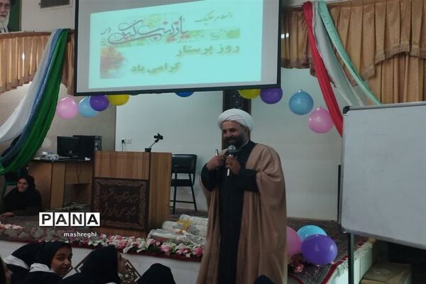 جشن‌ میلاد حضرت زینب (س) و روز پرستار در مدارس وکانون‌های فرهنگی کاشان
