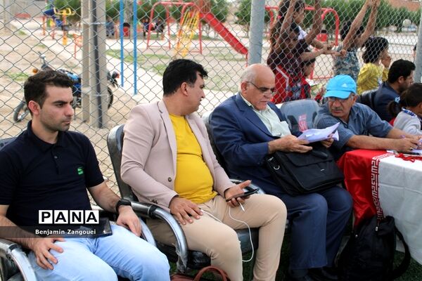 مسابقات مینی فوتبال جام پرچم روستاهای بخش چغادک شهرستان بوشهر