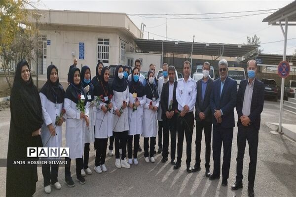 حضور فرهنگیان جهرم در مراکز درمانی و تقدیر از تلاش پرستاران