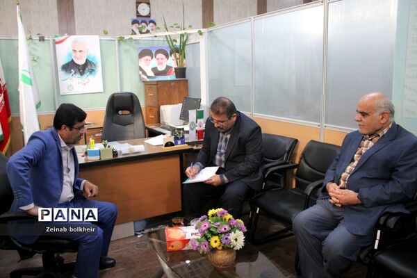 بازدیدمعاون پژوهش  اداره کل آموزش و پرورش استان بوشهر از سازمان دانش‌آموزی