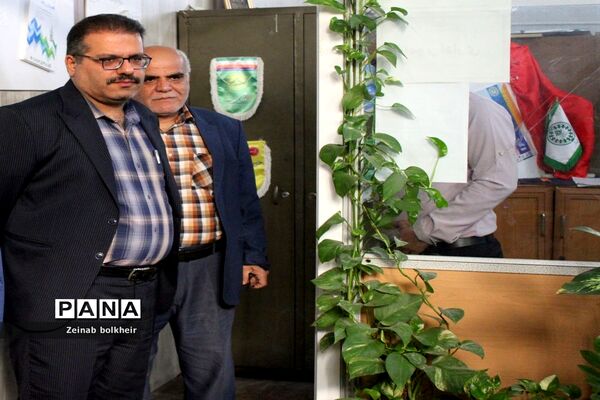 بازدیدمعاون پژوهش  اداره کل آموزش و پرورش استان بوشهر از سازمان دانش‌آموزی