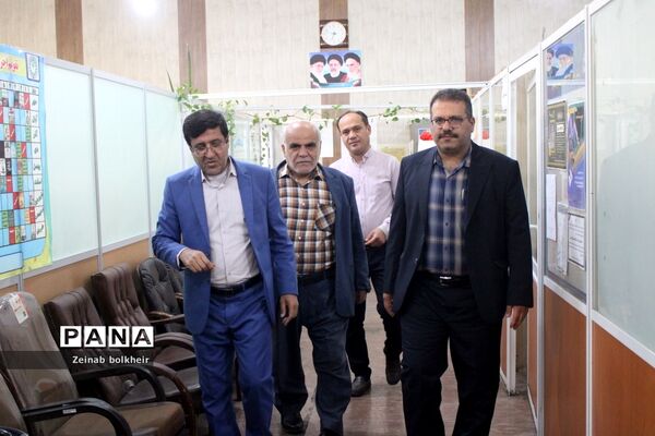 بازدیدمعاون پژوهش  اداره کل آموزش و پرورش استان بوشهر از سازمان دانش‌آموزی