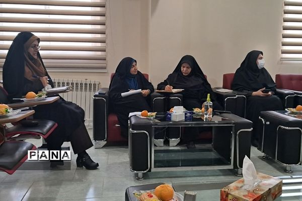 برگزاری کارگاه توانمندسازی معاونان پرورشی و آموزشی در آموزش و پرورش رودهن