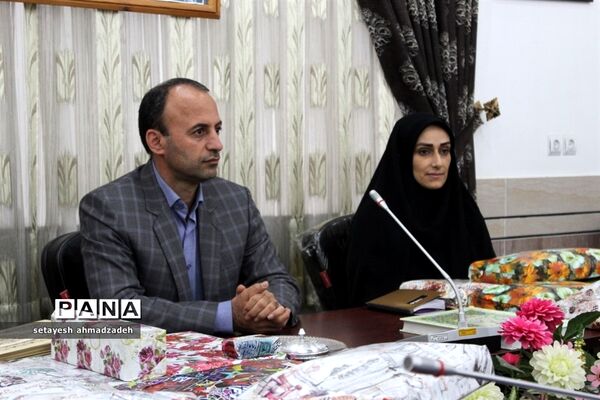 مراسم تقدیر از برگزیدگان جشنواره‌ها و پویش‌های سازمان دانش‌آموزی در گلوگاه