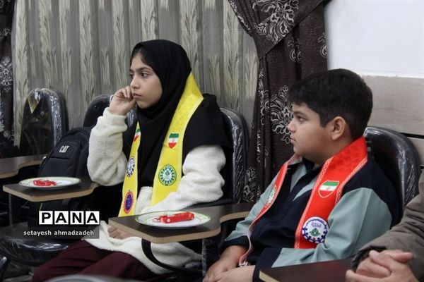 مراسم تقدیر از برگزیدگان جشنواره‌ها و پویش‌های سازمان دانش‌آموزی در گلوگاه