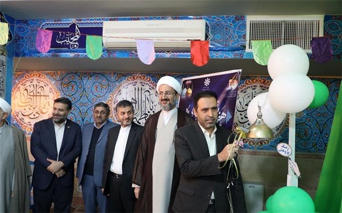 نواخته شدن زنگ هفته پژوهش در دبیرستان آیت الله مشکینی قم