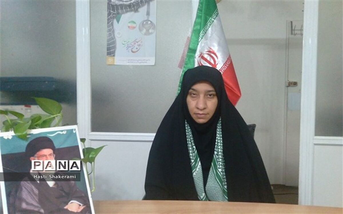 افراد در صحنه جنگ نرم با جهاد تبیین مانند نجات غریق رفتار کنند
