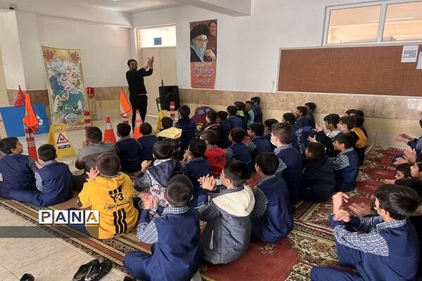 طرح آگاه‌سازی مدارس در محورهای حقوق شهروندی  و آموزش فرهنگ ترافیک در زنجان