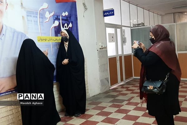 کارگاه آموزشی خبرنگاری  ویژه دانش‌آموزان دختر ناحیه 6 مشهد