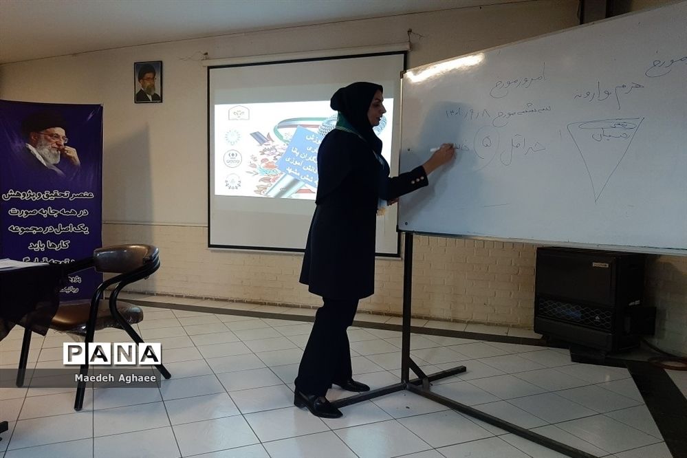 کارگاه آموزشی خبرنگاری  ویژه دانش‌آموزان دختر ناحیه 6 مشهد