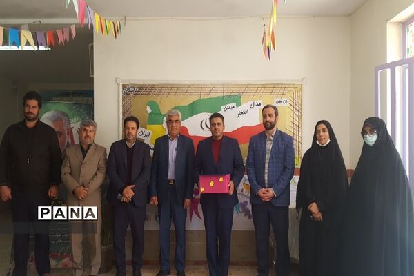حضور قهرمان المپیک در مدرسه نیکان  کهریزک
