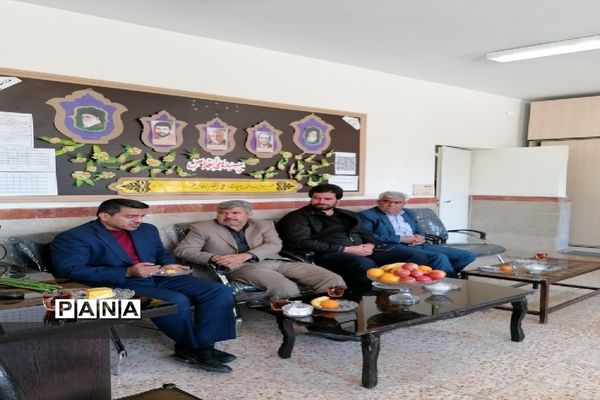 حضور قهرمان المپیک در مدرسه نیکان  کهریزک