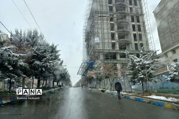 روز برفی در  رودهن