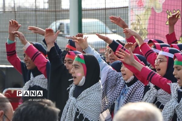 آیین کلنگ‌زنی پروژه ساخت مدرسه ۱۲ کلاسه در ابراهیم آباد شهرستان شهریار