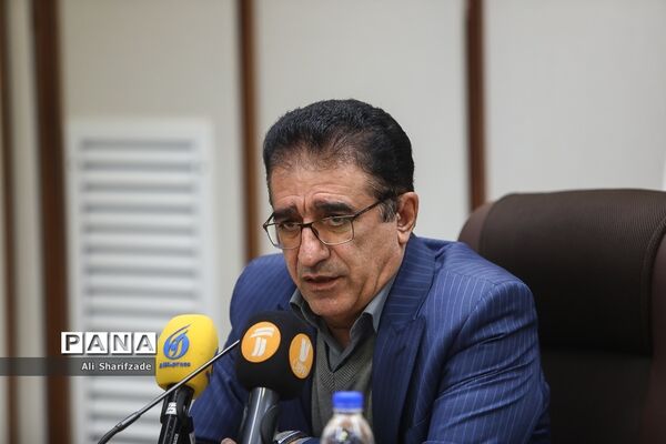نشست خبری پنجمین جایزه پژوهش سال سینمای ایران