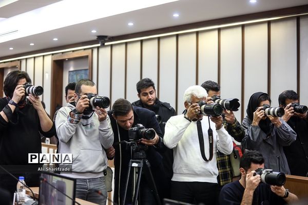 نشست خبری پنجمین جایزه پژوهش سال سینمای ایران