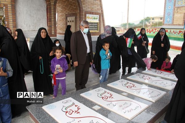 برگزاری اجتماع چند هزار نفری دانش‌آموزان و اقشار مختلف مردم شهرستان بهبهان