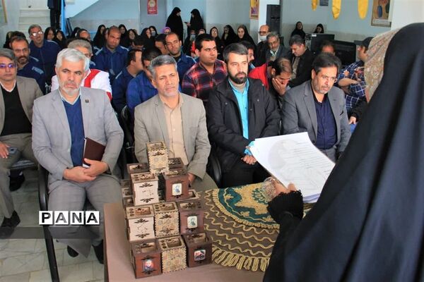 افتتاح نمایشگاه صنایع‌دستی و فعالیت‌های هنری مراکز توانبخشی معلولان ابرکوه