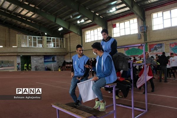 مسابقات دوومیدانی مدارس متوسطه ناحیه یک زنجان