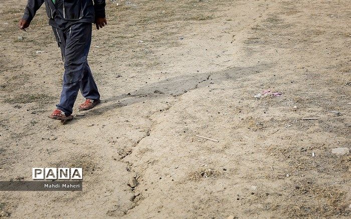 وقوع ۳۰ سانتی‌متر فرونشست خاک در کشور