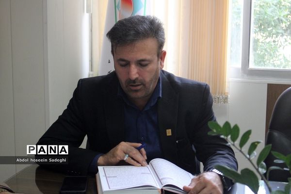 نشست هم‌اندیشی سفرهای تربیتی راهیان پیشرفت
