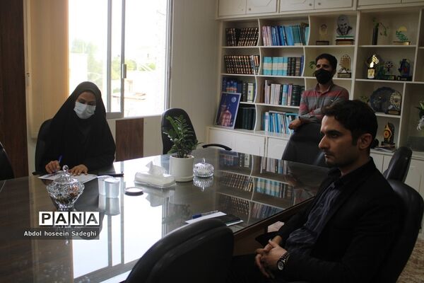 نشست هم‌اندیشی سفرهای تربیتی راهیان پیشرفت