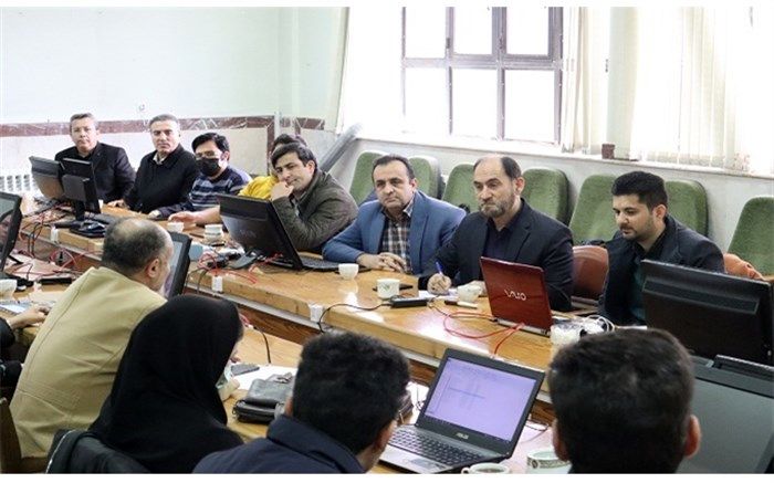 برای حل مشکلات در آموزش و پرورش باید درکنار هم تلاش کنیم